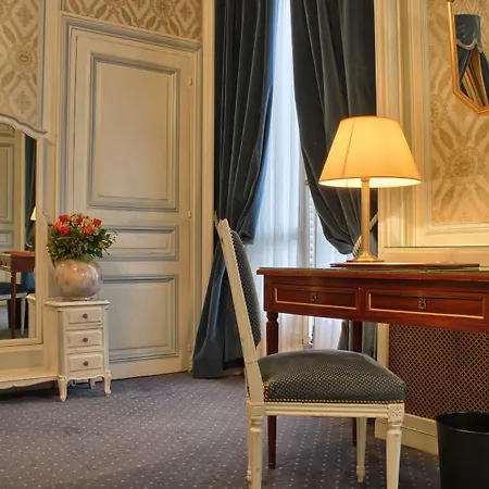 Normandy Le Chantier Hotel Paryż