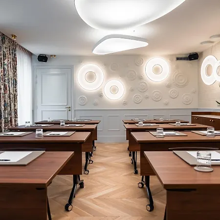 Normandy Le Chantier Hotel 4*