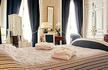 فندق Normandy Le Chantier باريس