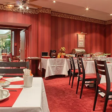 Hotel Normandy Le Chantier 4*