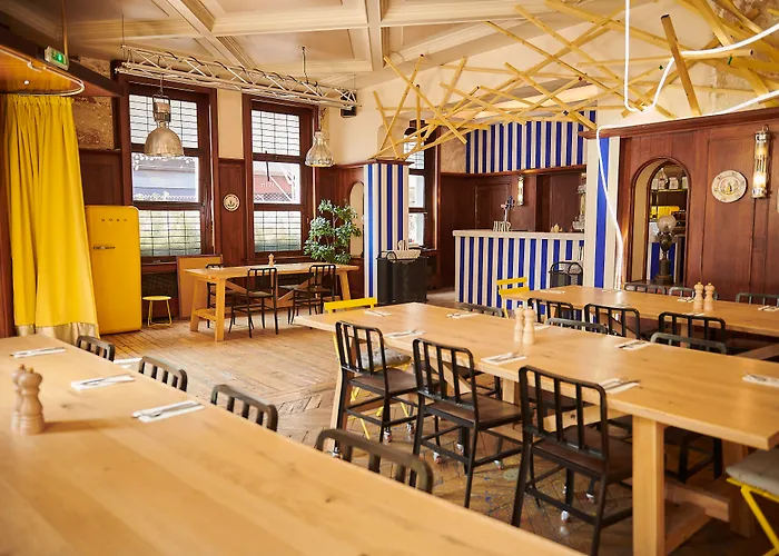 Normandy Le Chantier 酒店 4*