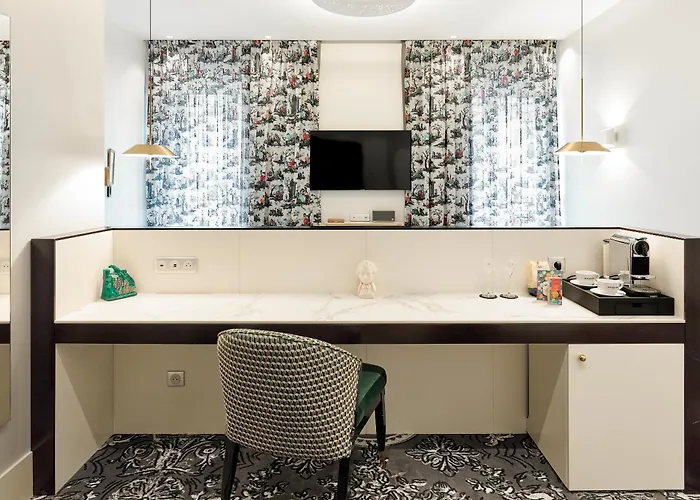 Hotel Normandy Le Chantier 4*