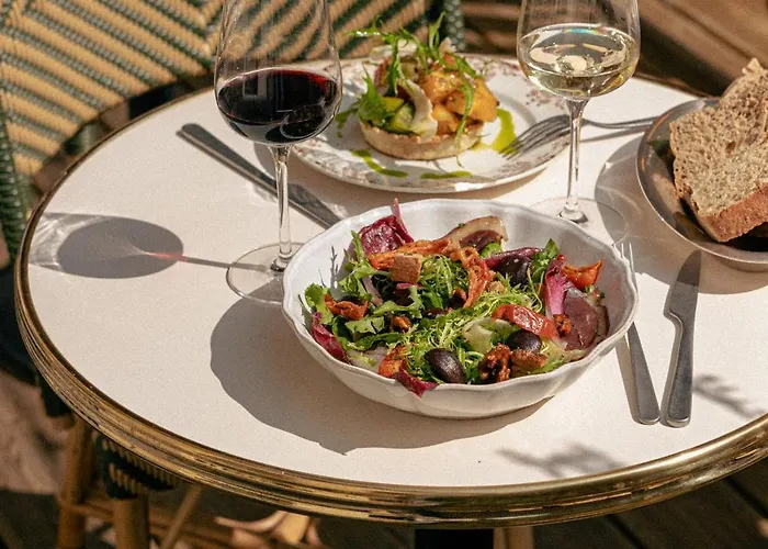 Normandy Le Chantier 酒店 4*