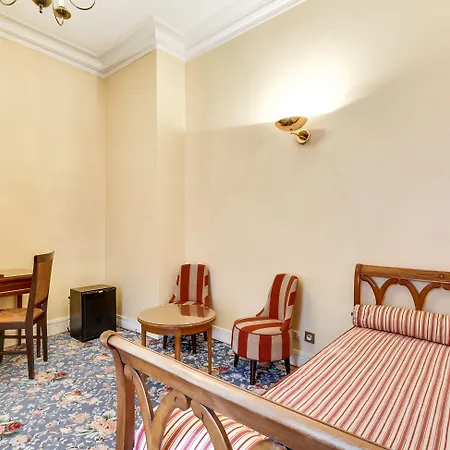 Normandy Le Chantier 4* Paris