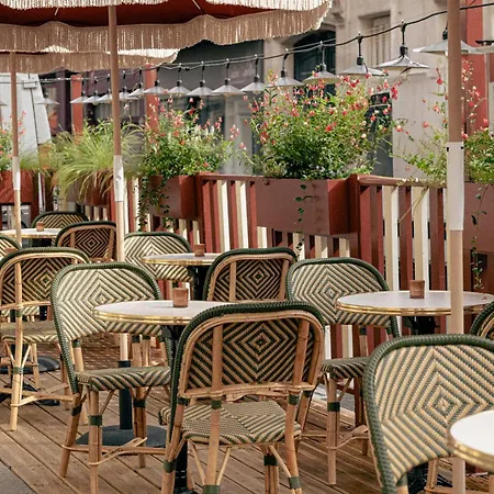 Normandy Le Chantier ホテル 4*